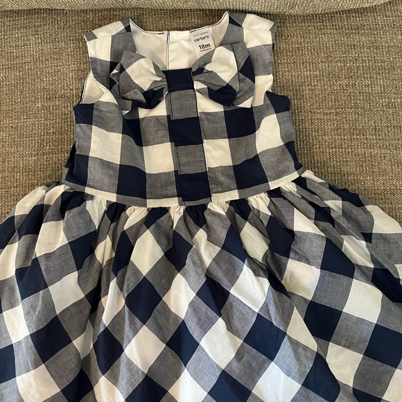 Carter’s Girls 18 months Gingham Navy/White Check Dress. Pretty Bow on Front. - Picture 2 of 6